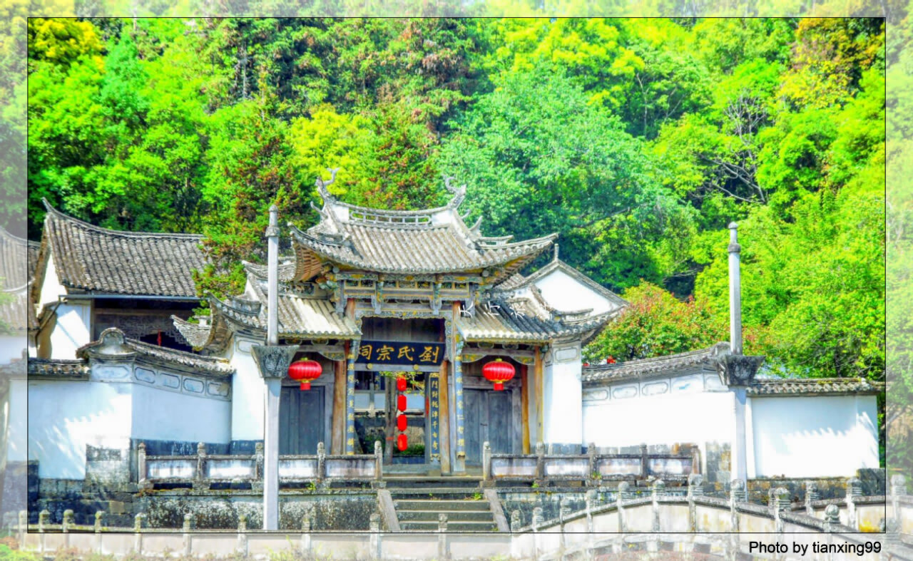 暑假學(xué)能夏令營(yíng)帶你暢游知識(shí)的海洋！